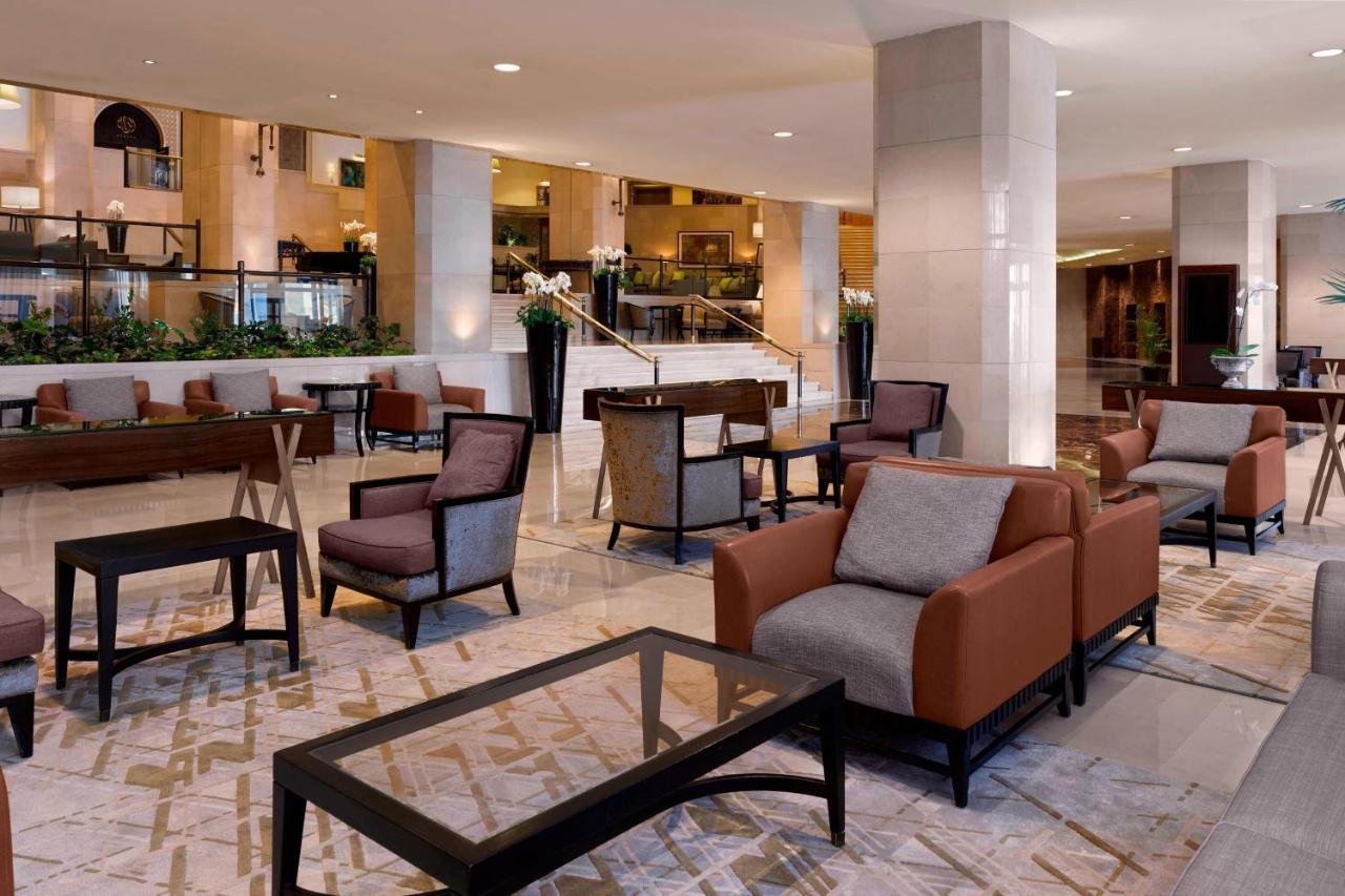 شيراتون عمّان النبيل 5* عمان