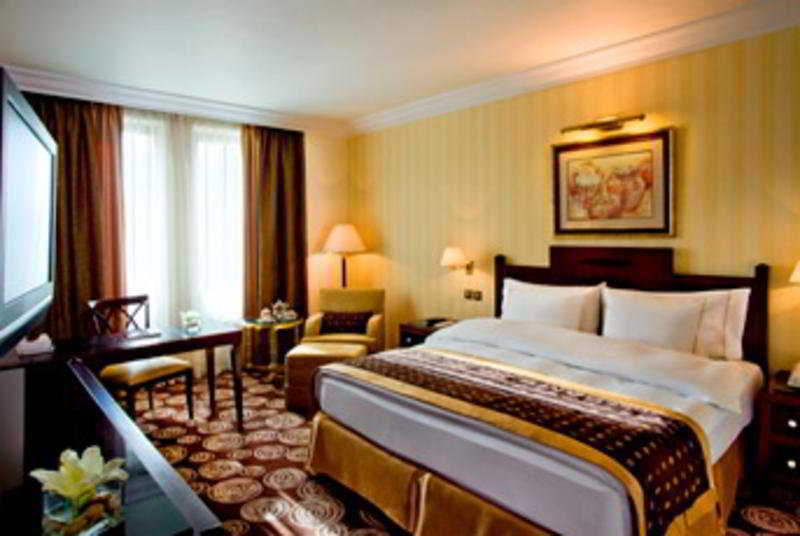 فندق شيراتون عمّان النبيل 5*